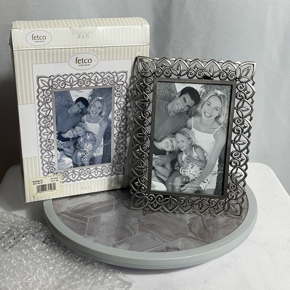 Fetco Home Decor 4x6 Ornate Metal Picture Frame with Box Vintage 2004 - Picture 1 of 6